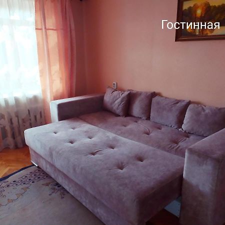 Apartment On Oktyabrskaya 105 Бабруйськ Екстер'єр фото